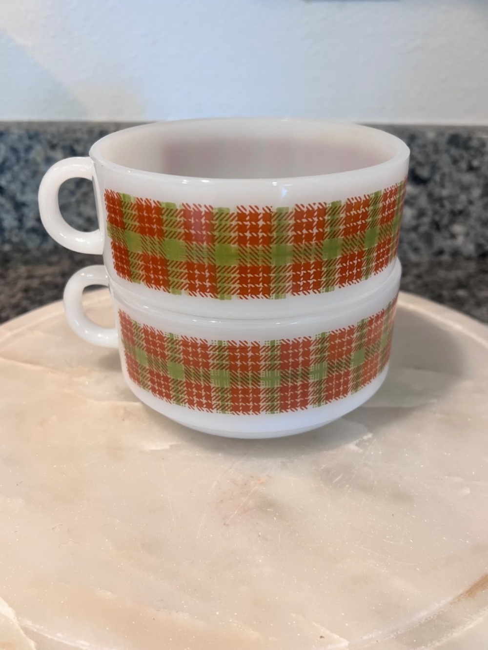 Glasbake J-2711 Red Green Plaid Milk Glass Soup Mugs Set of 2 USA - Picture 15 of 17